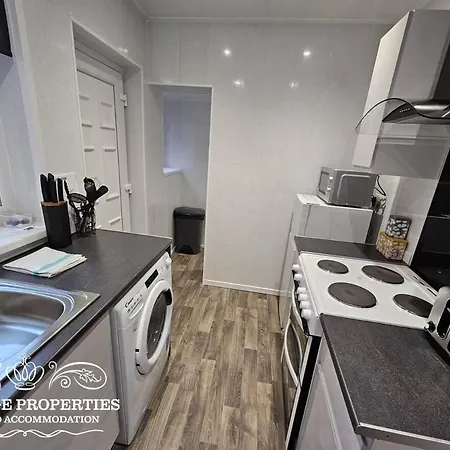 16 Newcastle Street By Prestige Serviced Holiday home *