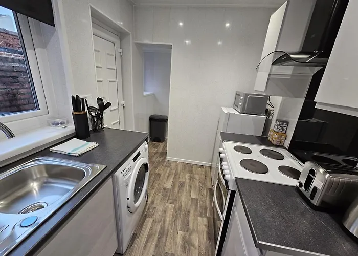 16 Newcastle Street By Prestige Serviced Barrow-in-Furness